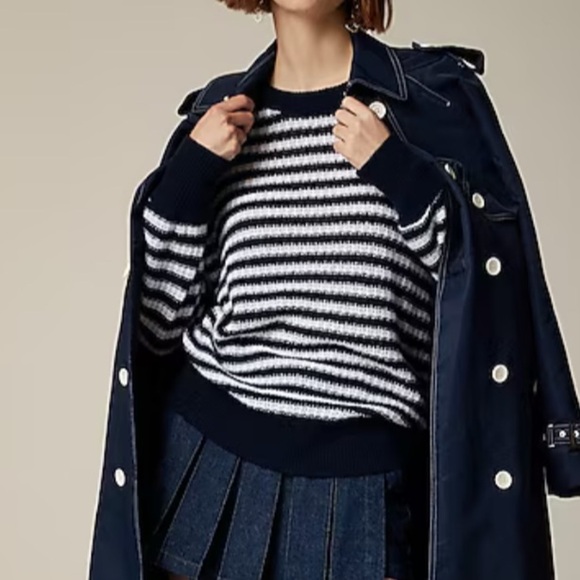 NWOT j crew Cashmere relaxed crewneck sweater in stripe navy snow - Picture 2 of 6